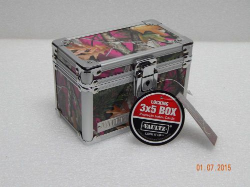 New Ideastream Vaultz Pencil Box with Key Lock.Post cards,index card Treasure