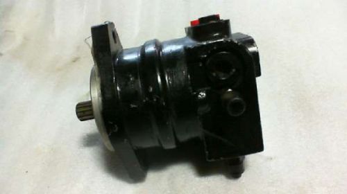 Eaton 25532-LAF Medium Duty Piston Pump  *New*