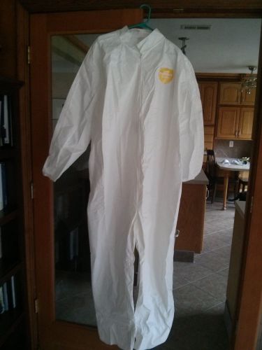 Dupont Proshield Nexgen 2X Coveralls (25) Case  NG120SWH2X002500