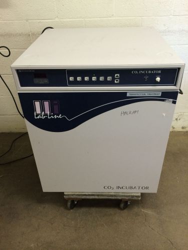 Barnstead Lab-Line Air-Jacketed Automatic CO2 Incubator Model 495