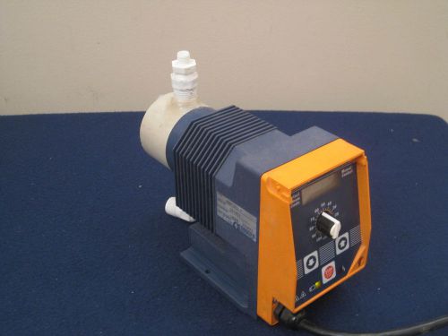 Gamma 4W Fluid Pump Model PHP-202-P, S/N 591003