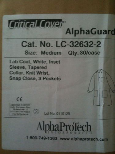 Alpha Protech Lab Coat NEW 30 Count - Medium