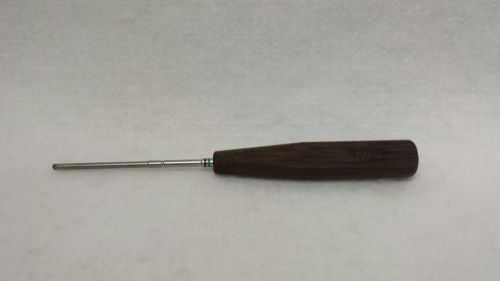 Synthes Ref# 313.96 CRUCIFORM SCREWDRIVER