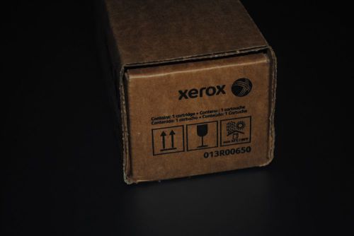 New OEM Xerox 013R00650 Charge Corotron Cartridge