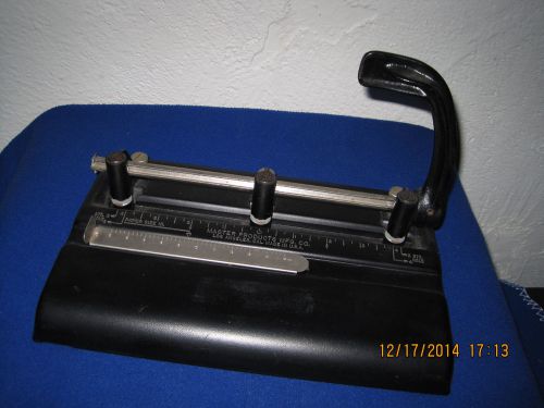 MASTER PRODUCTS THREE HOLE PUNCH MODEL 325B MADE IN USA