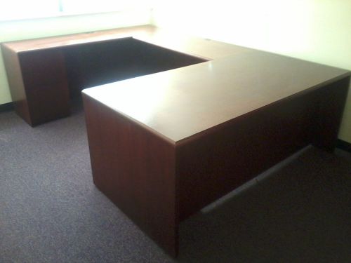 Large ofs executive office u-shaped desk - 103&#034; wide, 71&#034; deep, 5 drawers w/key for sale