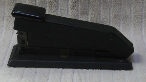 Bostitch Desk Stapler model B5 all black near mint 1950&#039;s 1 1/3 lbs HDuty