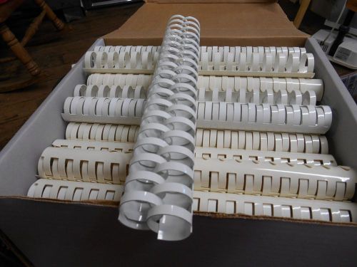 PLASTIC BINDING COMBS 19 RING 65 UNITS 1 INCH