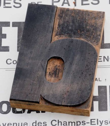 bold fat letter: &#034;d&#034; old wooden letterpress printing block wood type printer ABC