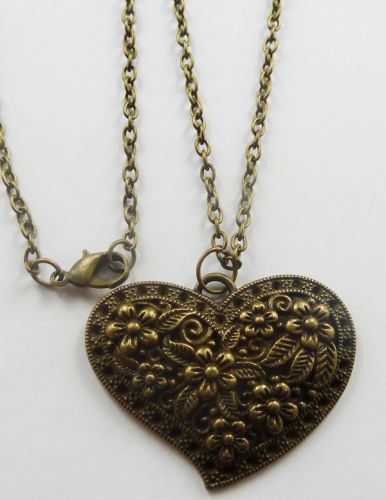 Lots of 10pcs bronze plated flower heart Costume Necklaces pendant 641mm