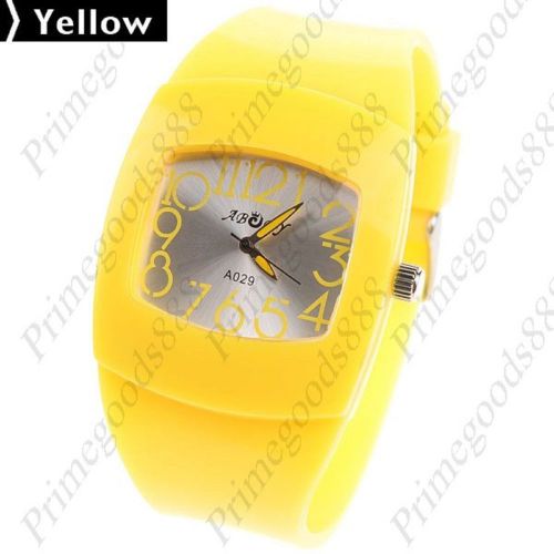 Rubber Band Quartz Analog Wrist Lady Ladies Wristwatch Women&#039;s in Yellow