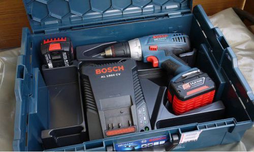 NEW Bosch GSR 14.4-2-Li Cordless Drill Driver + 2 Li + charger + L-Boxx 136