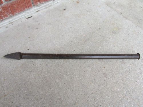 Vintage 21 1/2&#034; Long 3/4&#034; Thick 2 pound 10 OZ Cement Tool Drill