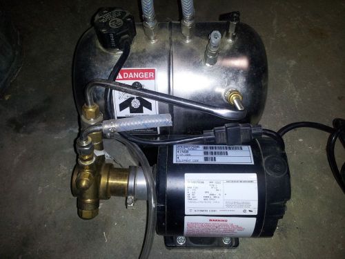 Mccanns carbonator, Procon/Standex pump, used less than a year