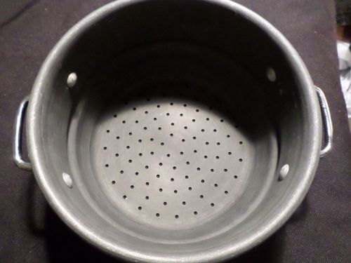 used commercial aluminum cookware double boiler insert 102 1\2 N , 2 1\2 QT