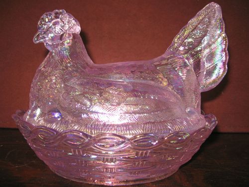 Pink carnival glass hen chicken on nest basket candy butter dish rooster egg art