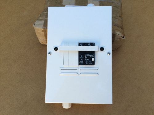 BAE Systems Power Electrical Distribution Box Enclosure 15amp &amp; 30amp Breakers