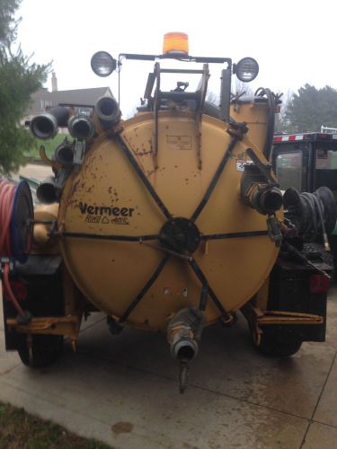 Vermeer trailer vac with compressor for sale