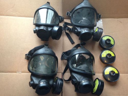 Lot of 4 MSA Phalanx Alpha Full Face Gas Masks Medium &amp; Large w/ Riot Cartridges