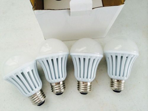 PacLights Plus 60 Extra Bright LED Light Bulbs Pack of 4 9-watt  Cool White 60