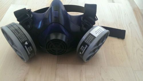 Sperian Survivair Respirator half mask