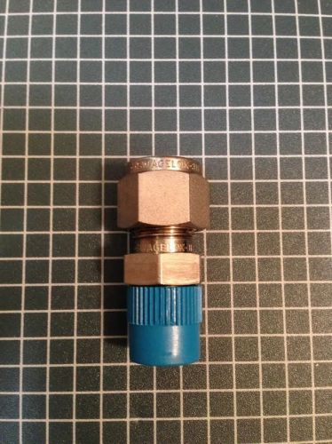 Lot of 25, ss-600-1-4 swagelok tube fitting, male con, 3/8 tube od x 1/4 mnpt for sale