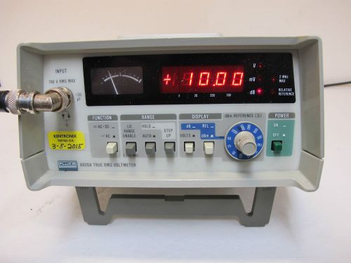 Fluke 8920A True RMS Voltmeter.  2Hz to 20MHz.  Multiple Impedances. 180uV-700V.