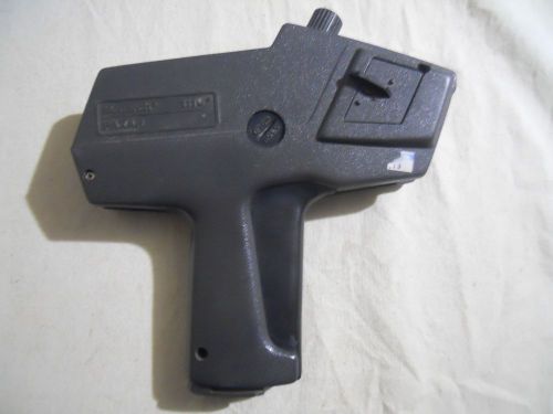 Monoarch Paxar 1110 Labeler Price gun