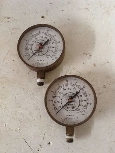 Pressure gauges (2) 0 to 300 psi water or air for sale