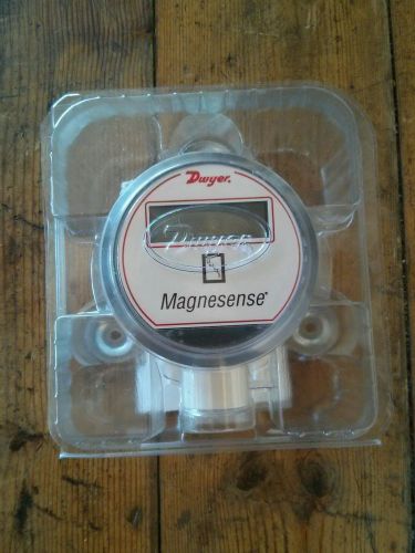 DWYER MS-131-LCD MAGNESENSE DIFFERENTIAL PRESSURE TRANSMITTER LCD DISPLAY NEW