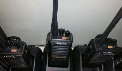 Kenwood TK-380 UHF Portable 2 Way Radio Used