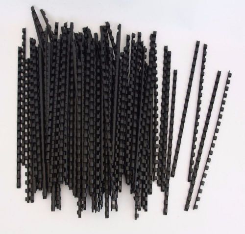 Lot of 129 Black 1/4 Inch-Diameter Plastic Binding Combs Spines 10.75&#034; Long