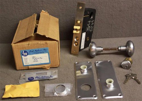 New Lloyd Matheson Inc AC Mortise Door Handle and Lock Set 1 3/8&#034; Spindle