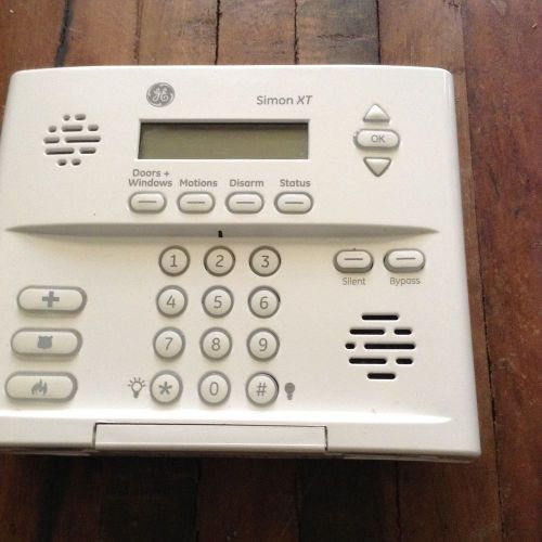 Used General Electric Simon-XT 600-1054-95R-11 Security System Keypad