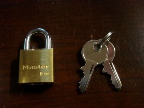 MASTER LOCK Keyed Padlock Standard Security Steel Shackle 3 Pin QTY 12 |GN3| RL