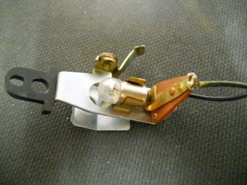 Incandescent Indicator Light w/Socket Out of a Elmo/Honeywell Dual 8 Projector