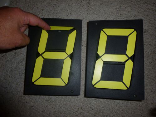 Mechanical Flip Digits (from old numerical display board)