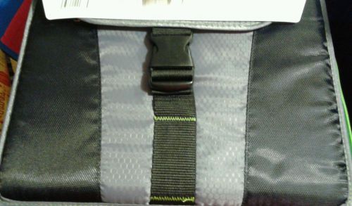 Five star 2 inch zipper binder-holds 580 sheets- w/handle + shoulder strap-gray for sale