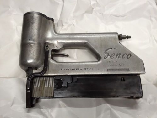 SENCO M1 2&#034; Air Stapler In Great Working Condition Very Nice Vintage AIR TOOL