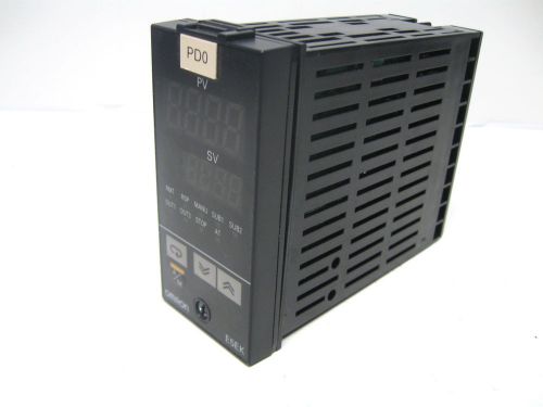 Omron E5EK-AA2-500 Digital Controller 100-240 Vac