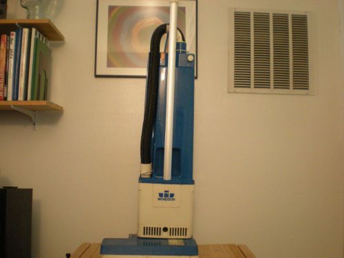 Windsor versamatic 14&#039;&#039; vse 1-3 commercial upright vacuum cleaner for sale