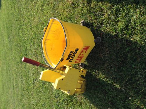 Wet Floor yellow bucket mop wringer