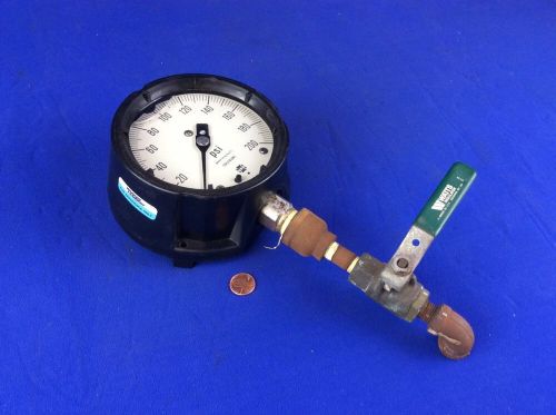 USG SOLFRUNT 0-200 PSI GLYCERIN FILLED PRESSURE GAUGE W/ WATTS BALL VALVE