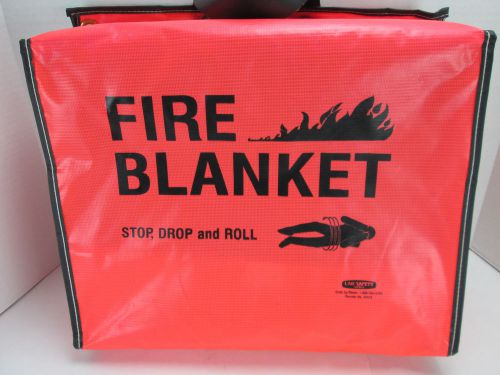Fire Blanket with Case Hanging Wool Safety Equipment Orange Visible Emergency S