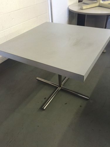 SQUARE CAFETERIA TABLE w/ GRAY COLOR LAMINATE TOP &amp; METAL X-BASE 36&#034;x36&#034;