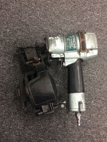 Hitachi NV45AB2 Coil Roofing Nailer Missing Front Part. Look At Pics