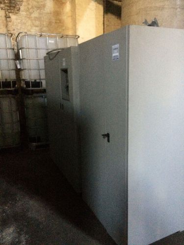75kva ap366 liebert ups with empty battery cabinet, 4x2 for sale