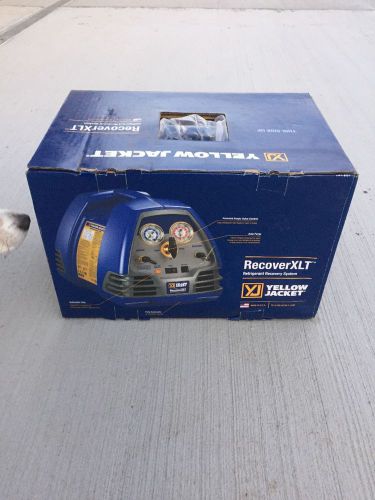 Yellow Jacket 95760 - RecoverXLT Refrigerant Recovery Machine (2016 Model)