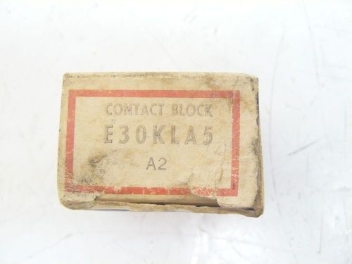 NEW CUTLER-HAMMER E30KLA5 CONTACT BLOCK