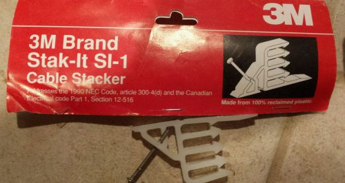 3M™ SI-1 Romex Cable Stacker 25 Pack